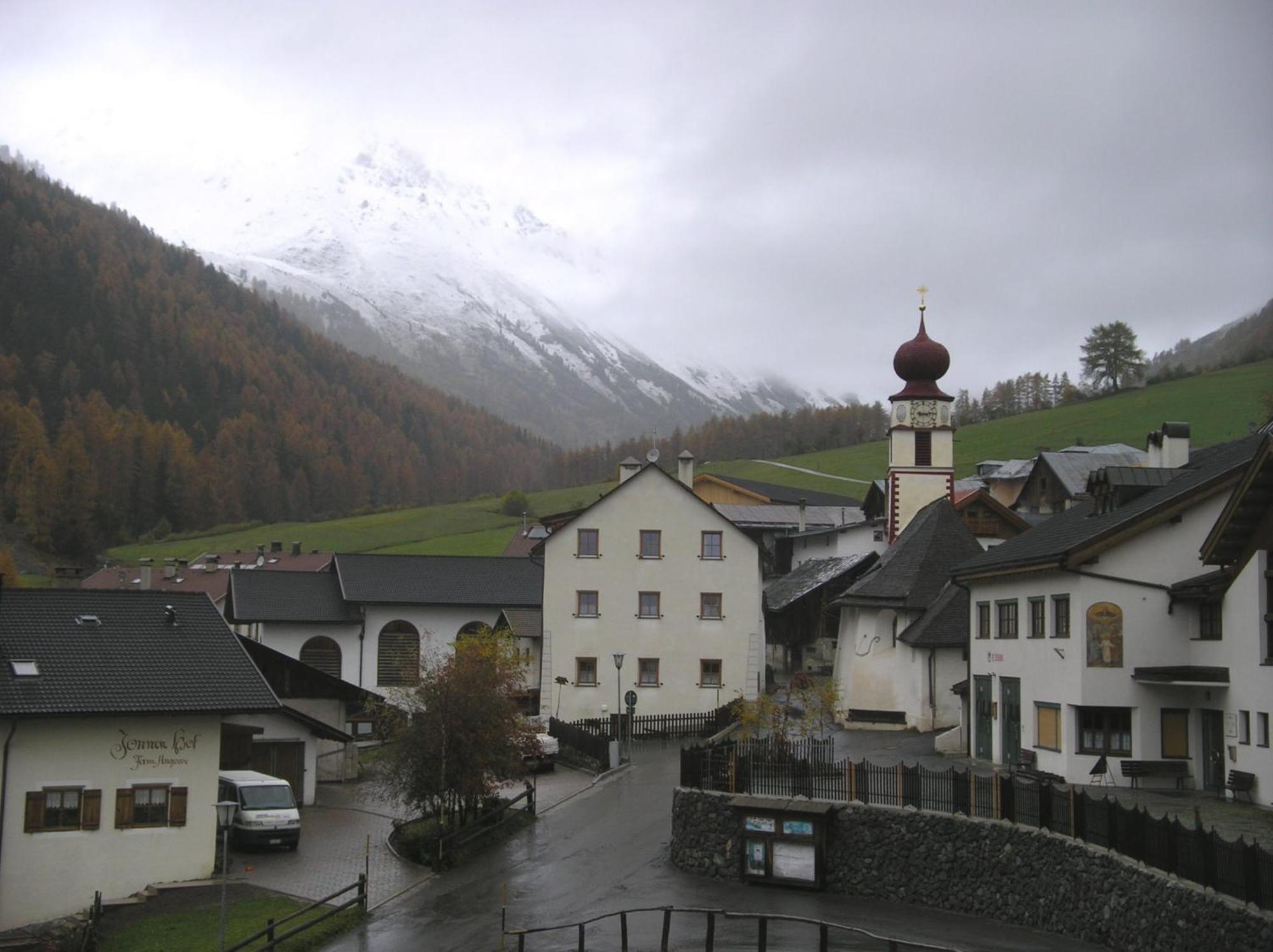 Hotel Edelweiss Маллес-Веноста Экстерьер фото