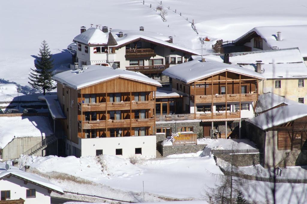 Hotel Edelweiss Маллес-Веноста Номер фото
